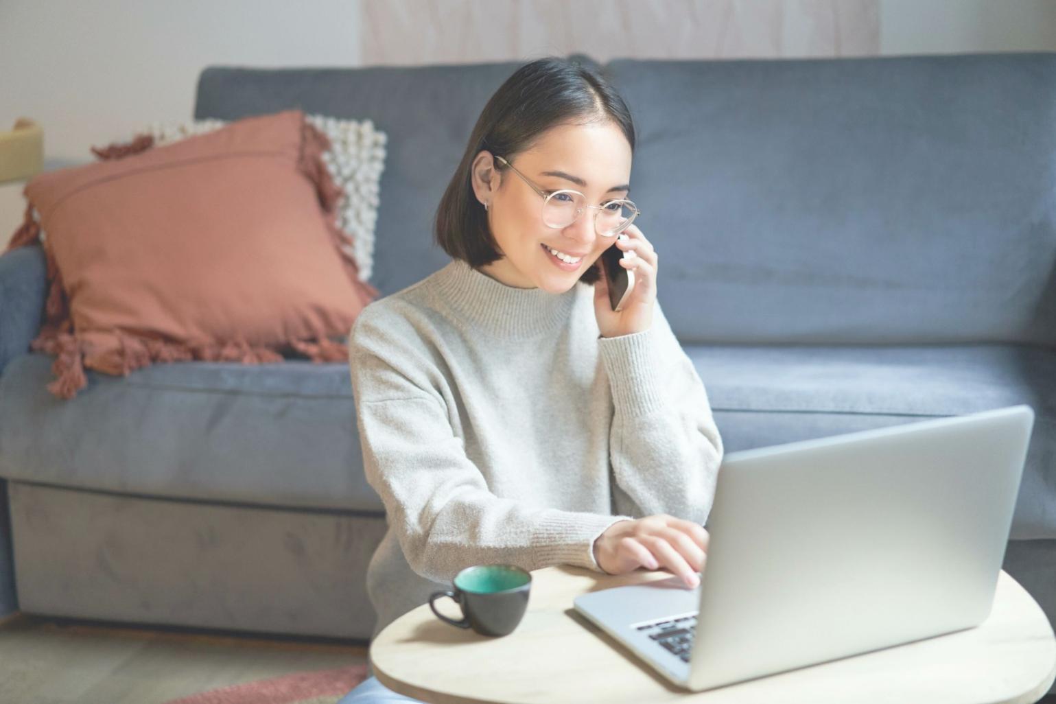 Financial education materials demonstrating practical money control methods